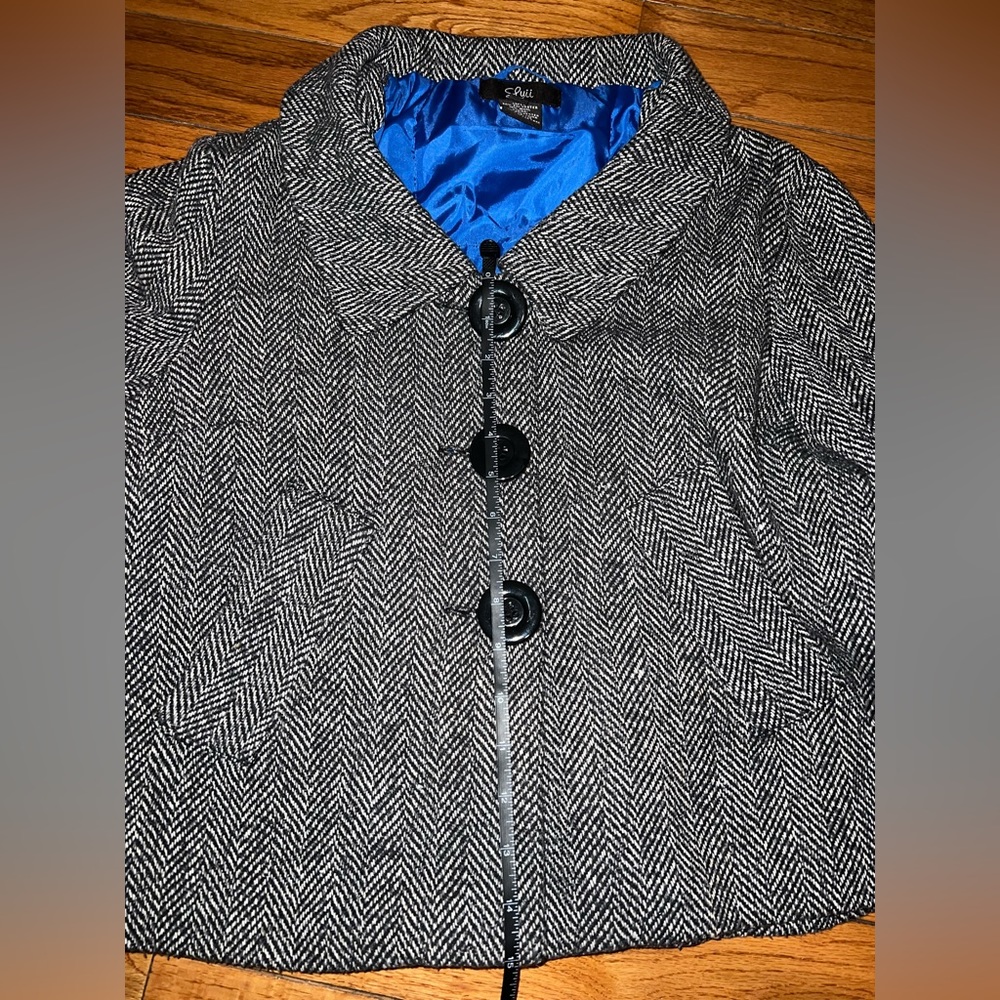 Women’s Cropped Jacket, Herringbone Pattern and 3/4 Sleeve - Picture 8 of 8